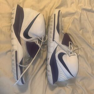 Nike Kyrie 5 TB Purple